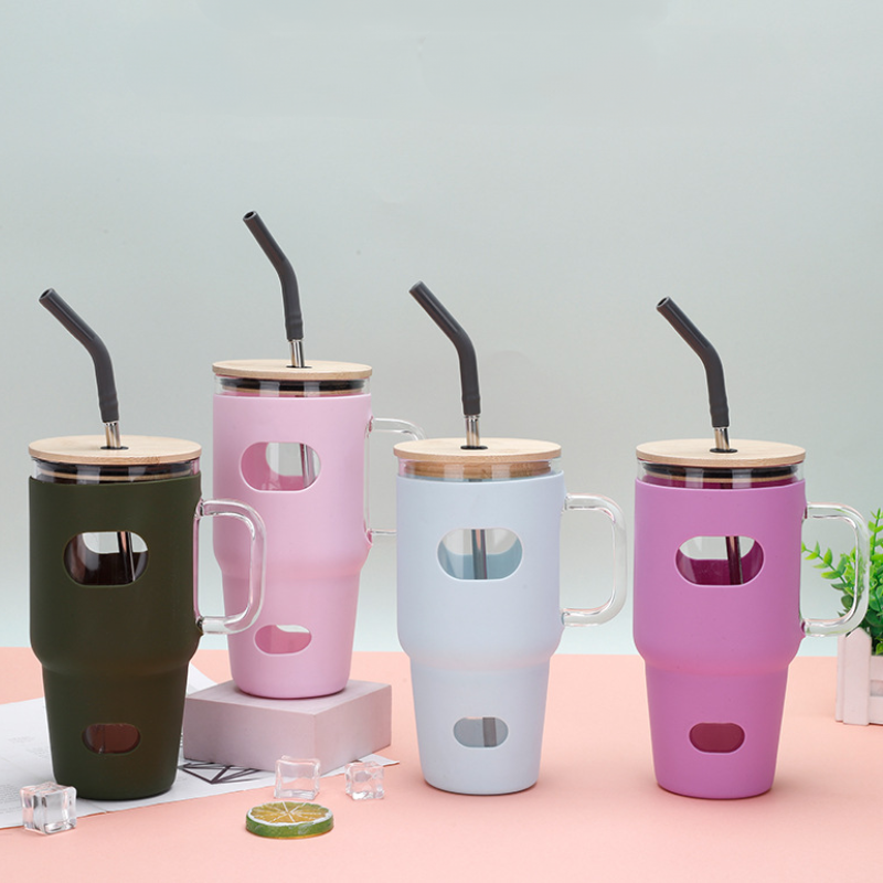 Outdoor Sport Glass Water Bottle - 32oz Portable Silicone Glass Bamboo Lid